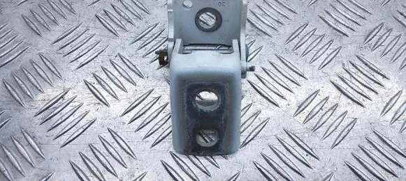 Peugeot 3008 II Front door upper hinge 
