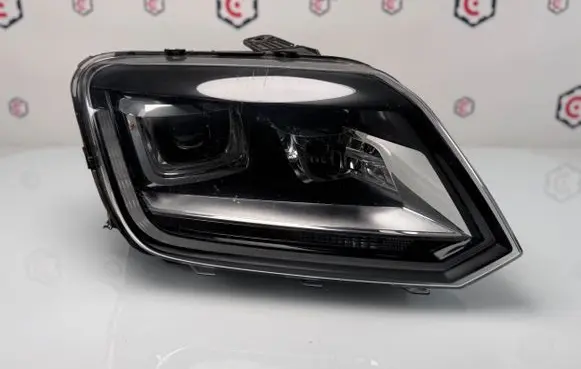Volkswagen Amarok Headlight/headlamp 2H0941032