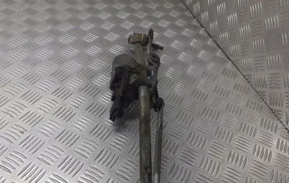 Volkswagen Polo IV 9N3 Front wiper linkage 6Q1955023D