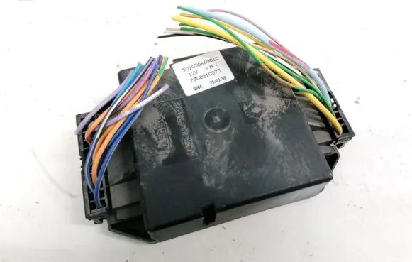Renault Laguna I Other control units/modules 7700810873 501030660010