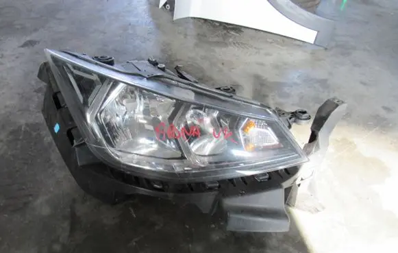 Seat Arona Headlight/headlamp 6F2941016A 90120777