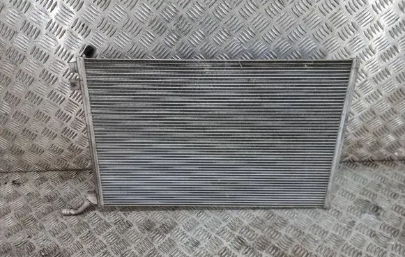 Jaguar F-Pace Coolant radiator GX738K230BB