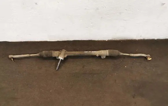 Toyota Yaris Steering rack