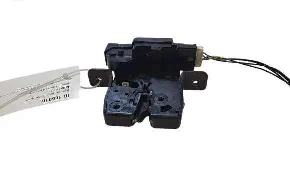 Renault Laguna II Tailgate/trunk/boot lock/catch/latch 8200257615