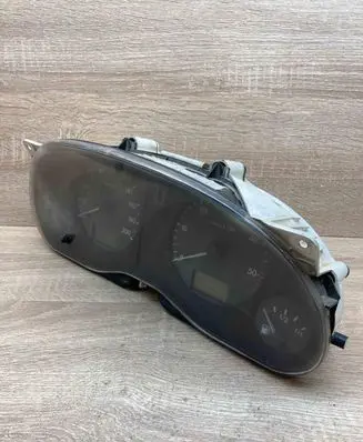 Volkswagen Sharan Speedometer (instrument cluster) 95VW10849ABA 7M0919880E