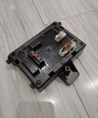 Renault Clio III Other control units/modules 8200652286