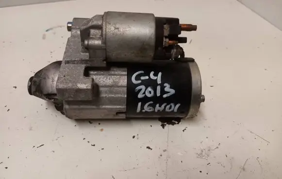 Citroen C4 II Starter motor M000T22473 9801667780