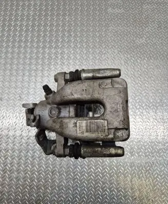 Opel Crossland X Rear brake caliper 32055430