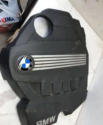 BMW 3 E90 E91 Engine cover (trim) 