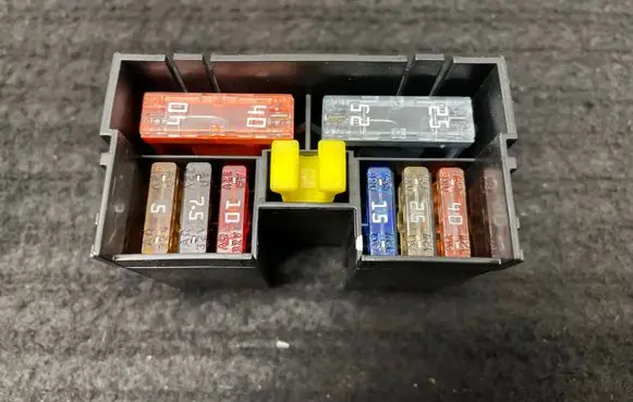 Porsche 911 991 Fuse module 99161010200