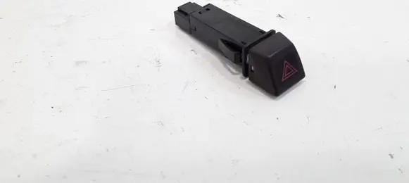 Volvo V50 Hazard light switch 30739296
