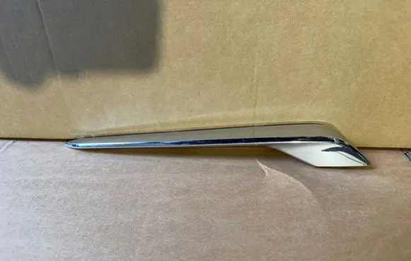 Opel Insignia B Quarter panel pressure vent 90910001801