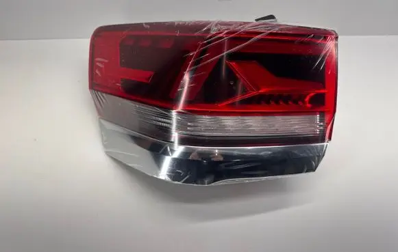 Volkswagen Atlas Rear/tail lights 3CN945095D 004607 14012022