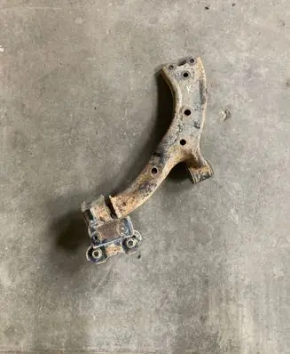 Honda CR-V Front lower control arm/wishbone