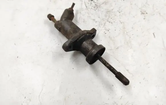 BMW 3 E46 Clutch slave cylinder FTE6740 G7381