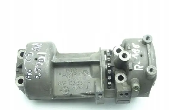 Audi A6 C7 Oil pump balance shaft 059103337B