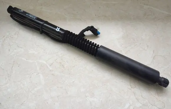 BMW X3 G01 Tailgate strut 51247397322
