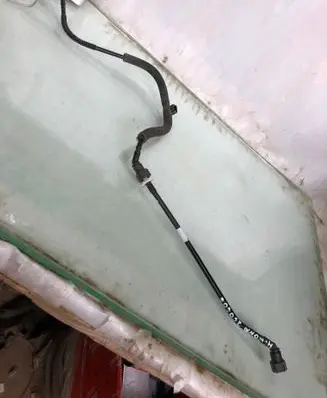 Hyundai Kona II Fuel line/pipe/hose 31127