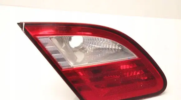 Chrysler Sebring (ST-22 - JR) Tailgate rear/tail lights