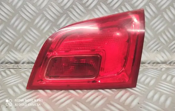 Opel Astra J Tailgate rear/tail lights 13282249