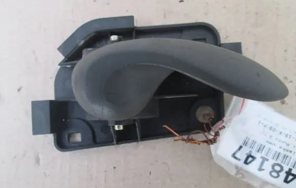 Fiat Punto (188) Front door interior handle