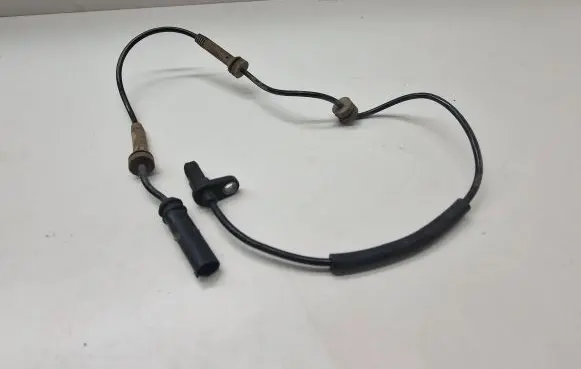BMW 4 F32 F33 ABS brake wheel speed sensor 6869321
