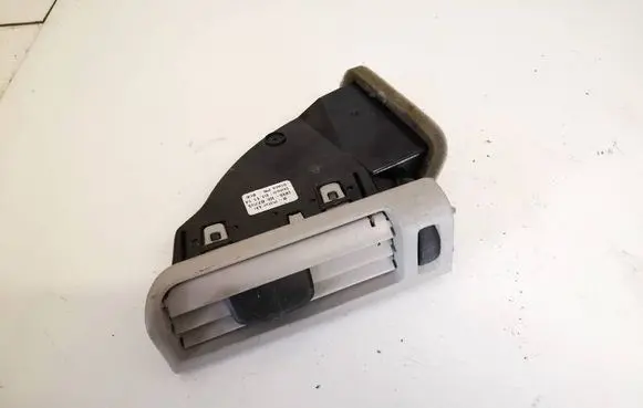 Volvo V60 Dash center air vent grill 07755000 07755-000
