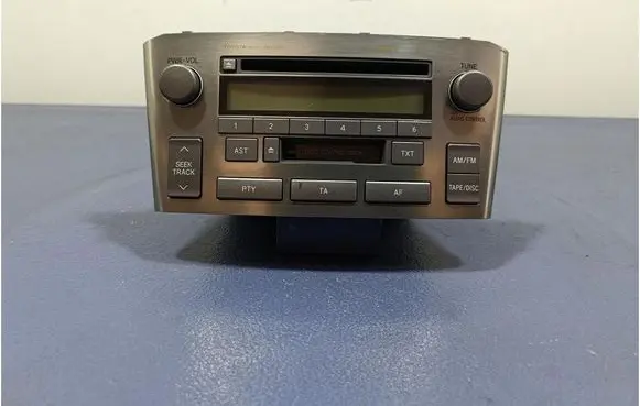 Toyota Avensis Verso Radio/CD/DVD/GPS head unit 8612005080