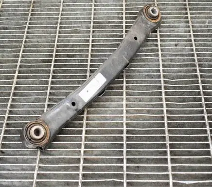 Hyundai i30 Rear upper control arm/wishbone 55100A6000