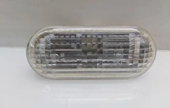 Ford Focus Front fender indicator light 4M5A13K309AA