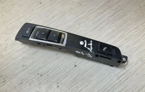 BMW 5 F10 F11 Parking (PDC) sensor switch 9202951