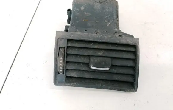 Audi A8 S8 D3 4E Dash center air vent grill 4e0820902