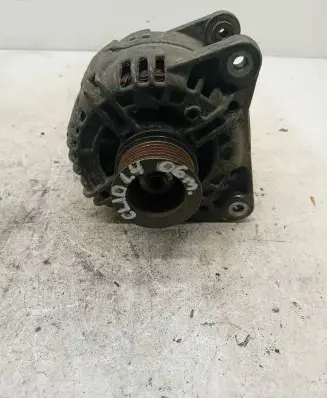 Renault Clio III Generator/alternator 8200323137 0124425034