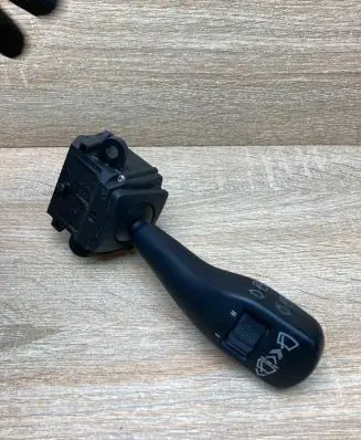 BMW 5 E39 Wiper control stalk 8363669 01204020