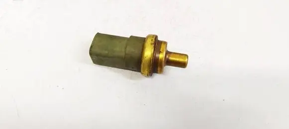 Volkswagen PASSAT B7 Coolant temperature sensor 