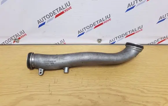 BMW 5 F10 F11 Intercooler hose/pipe 8506399 11658506499