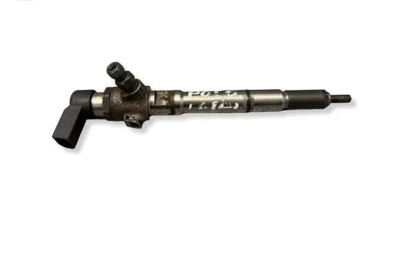 Volkswagen Polo V 6R Fuel injector 03L130277B