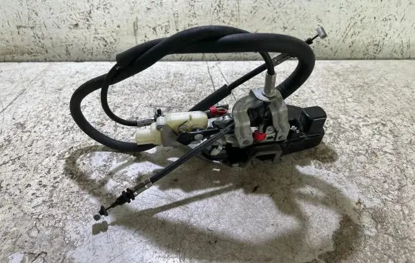 Dodge Challenger Front door lock