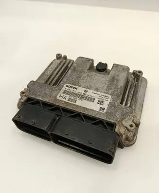 Opel Vectra C Engine control unit/module 55566276 1039S21480 0281014449