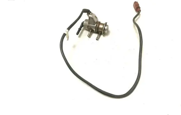 Audi A4 S4 B9 AdBlue injector 04L131113J