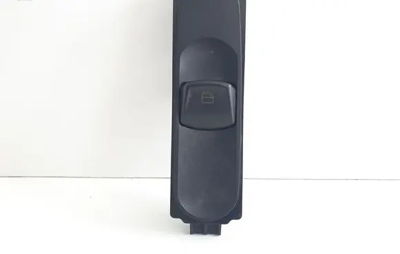 Mercedes-Benz Vito Viano W639 Electric window control switch A6395450613