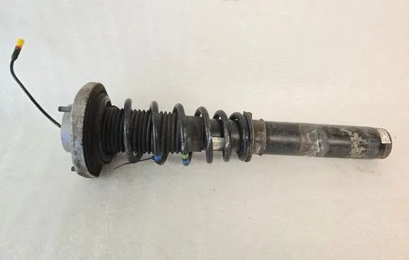 Front shock absorber/damper