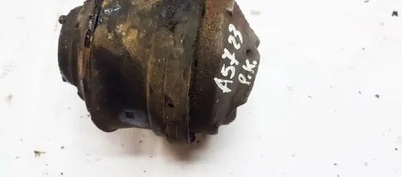 Mercedes-Benz E W210 Engine mount bracket