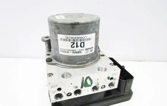 Hyundai Tucson TL ABS Pump 58920-D7912
