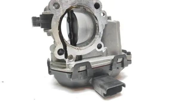 Peugeot 5008 II Throttle valve 9830171480 V29121487 0359L01