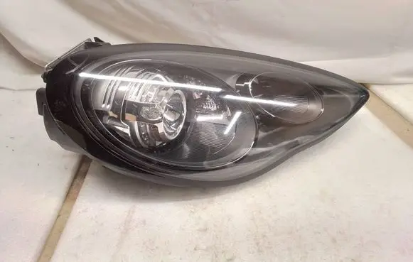 Porsche Panamera (970) Headlight/headlamp 16742400 97063110400