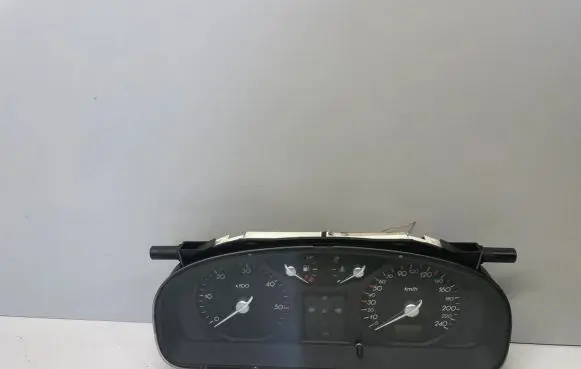 Renault Laguna II Speedometer (instrument cluster) 8200328436
