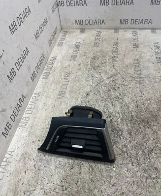 BMW 4 F32 F33 Dash center air vent grill 9231995