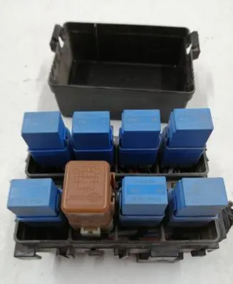 Nissan Pulsar Relay mounting block 243821KN0A