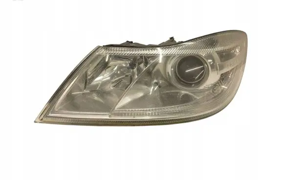 Skoda Octavia Mk2 (1Z) Headlight/headlamp 1Z1941015F